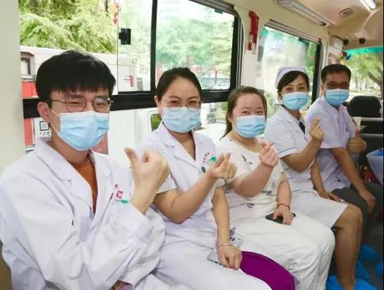 1629104747316048883.jpg 1629104747316048883.jpg