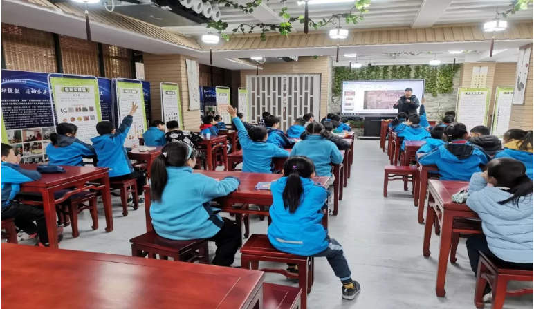 1638148605071041695.png 1.png