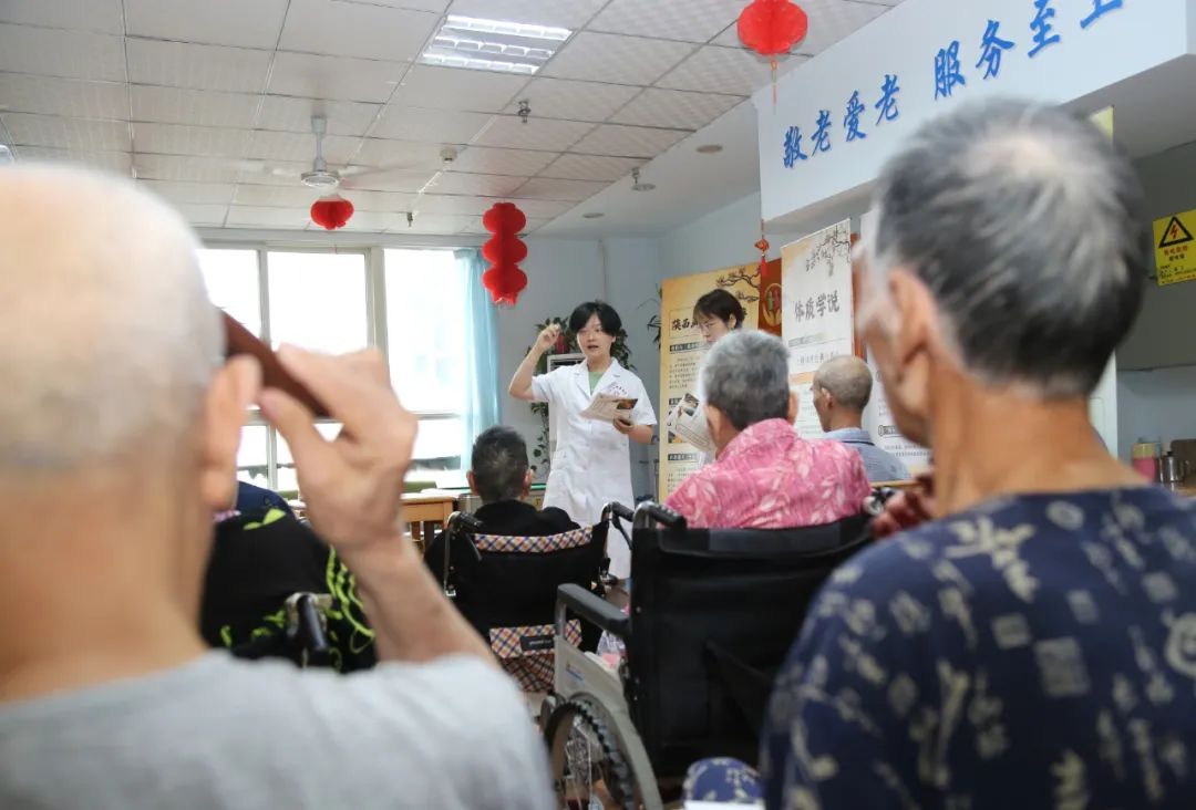 1690676806760000105.jpg 1690676806760000105.jpg