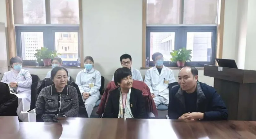 1737701523647036863.png 1737701523647036863.png